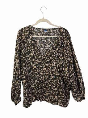 Old Navy Black Floral V Neck Cottage Core Puff Long Sleeve Lightweight